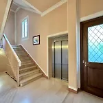 Golden Luxe - Penthouse Immersed In The Park Private Parking