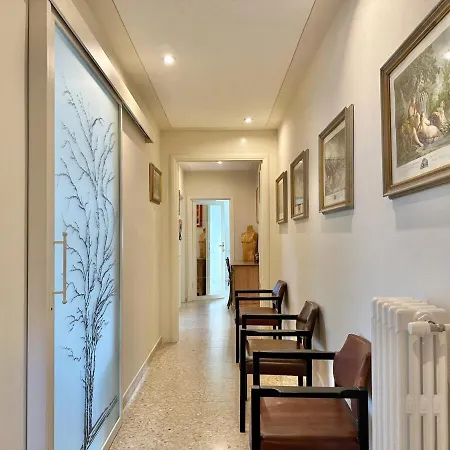아파트 Golden Luxe - Penthouse Immersed In The Park Private Parking